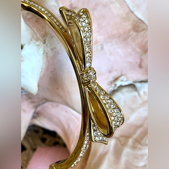 Like NEW!! Large Rhinestone Bow “Love Notes” Kate Spade Bracelet - Picture 4 of 8